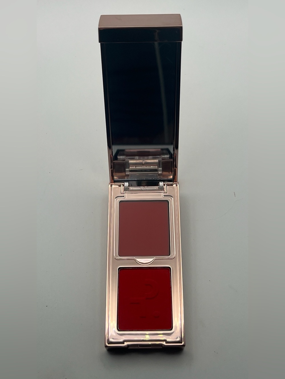Patrick Ta Double Take Crème & Powder Blush Duo - She Left Me On Red